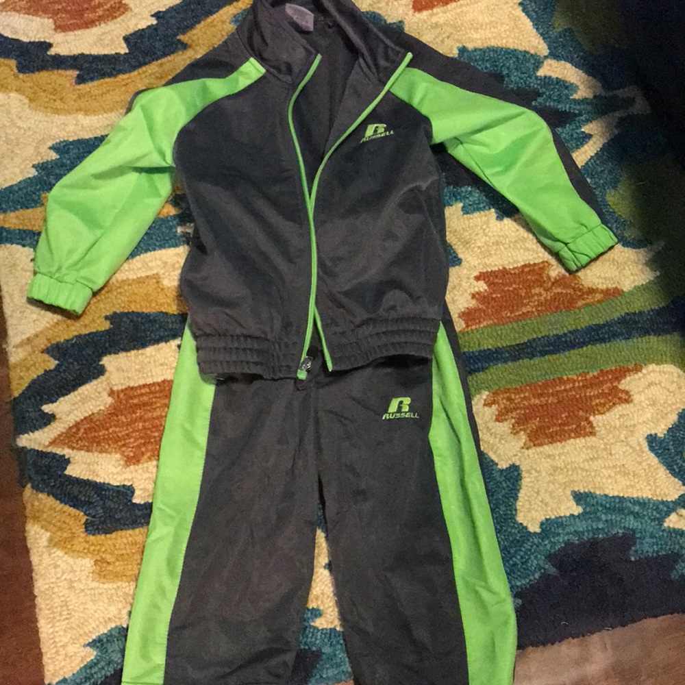 Russell jogger set. New without tags. 2T.